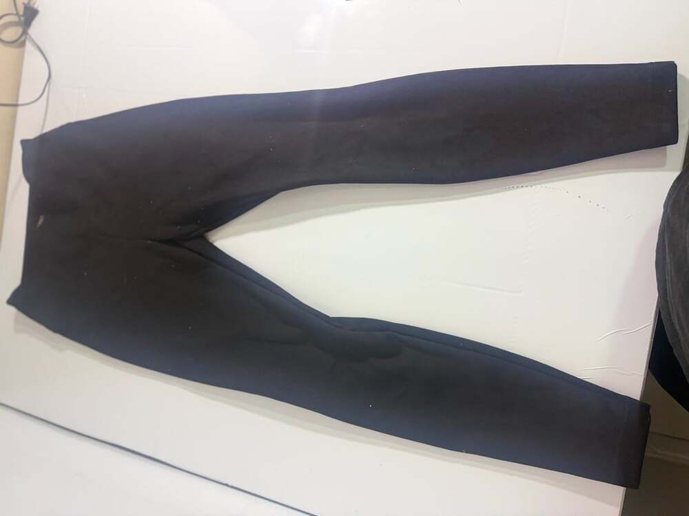White House Black Market Runway Legging Size 6 Black